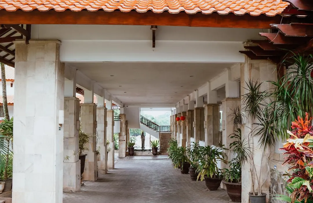 Tidar Hotel & Cottages Malang-1